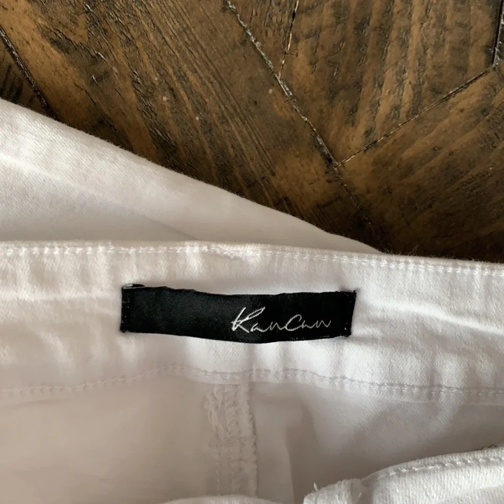 KanCan high rise button fly distressed jeans